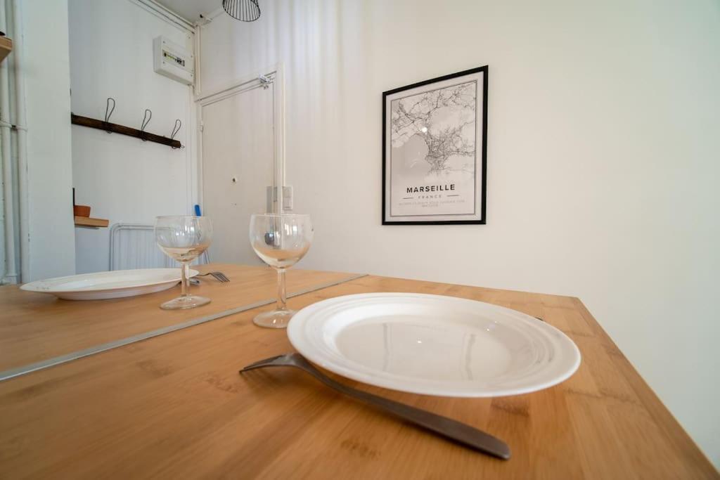 Appartement Tout Equipe 4 Couchages- Vieux Port & Panier Marseille Exteriér fotografie